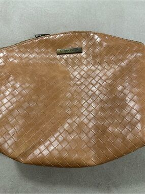 Revive Vintage Woven Vegan Leather Travel Pouch / Makeup Bag in Cognac Brown